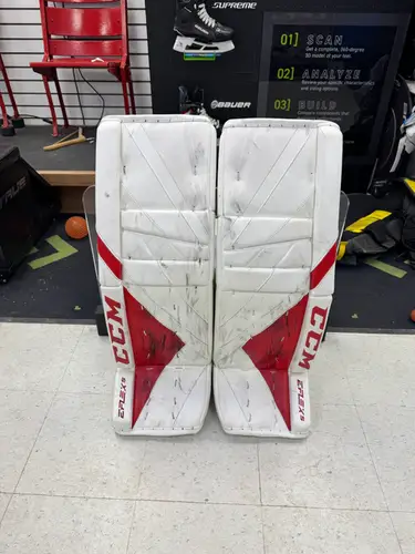 34" CCM EFlex 5 Goalie Leg Pads Pro Stock (Used)