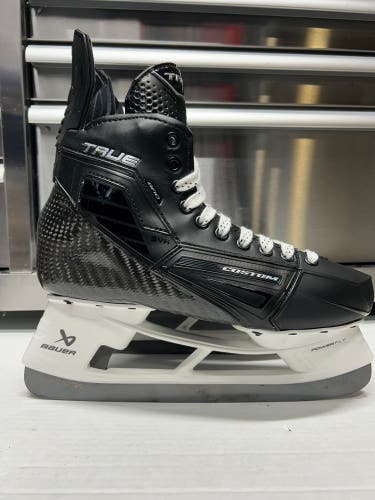True Custom SVH Pro Skate Size 9 Regular Width (New) Prostock