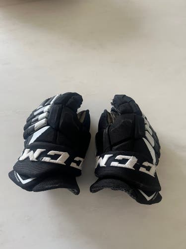 CCM JetSpeed FT4 Pro Gloves 14" (Used)
