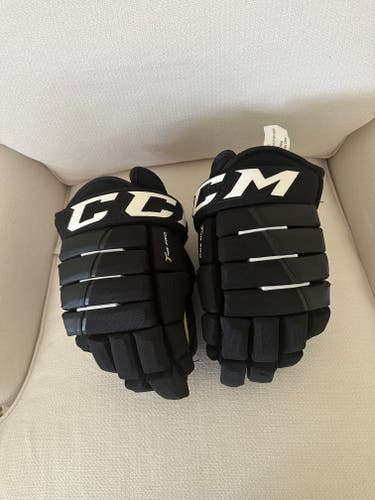 CCM Tacks 4 Roll Pro Gloves 13" (New)