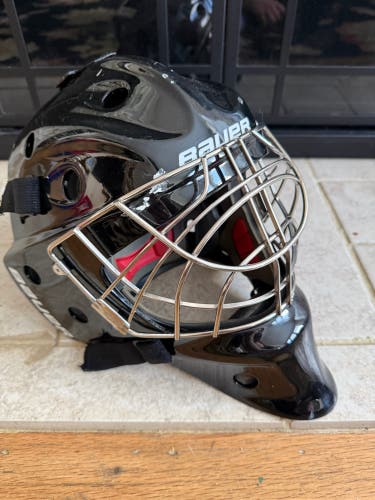 Used Bauer NME 7 Goalie Mask Fit 3