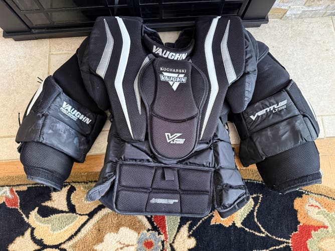 Used XL Vaughn Pro Stock Ventus LT98 Goalie Chest Protector