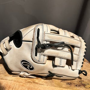 2024 Rawlings Liberty Advanced RH Outfield Softball Glove 13" (Used)
