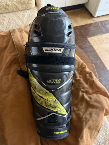 Senior Bauer Supreme Ultrasonic 13" Shin Pads (Used)
