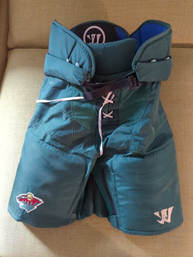 Men's Minnesota Wild Senior Large Warrior Covert Hockey Pants Pro Stock (Used)