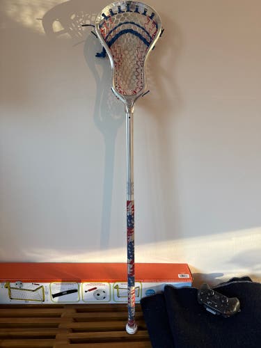 Adult STX Stallion 1K Stick (New)