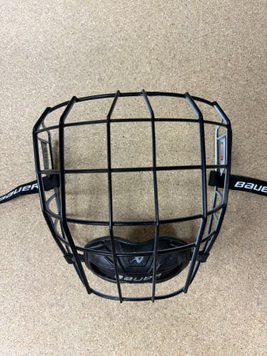 Bauer Profile III I2 Large Cage