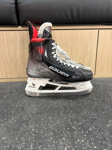 Used Bauer Vapor X5 Pro 9.0 Fit 1 Hockey Skates
