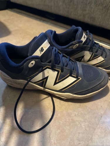 Blue Unisex Size M 11.5 (W 12.5) Adult New Balance Molded Cleats Cleats (Used)
