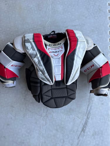 Large/Extra Large CCM EFlex 5.5 Goalie Chest Protector (Used)