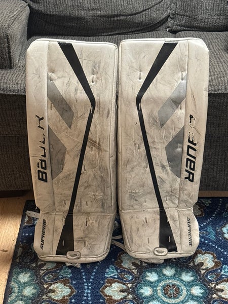 Bauer Supreme One.5 Goalie Leg Pads 28" + 1" JR - Used