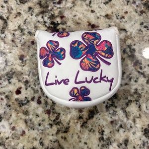 Black Clover putter head cover