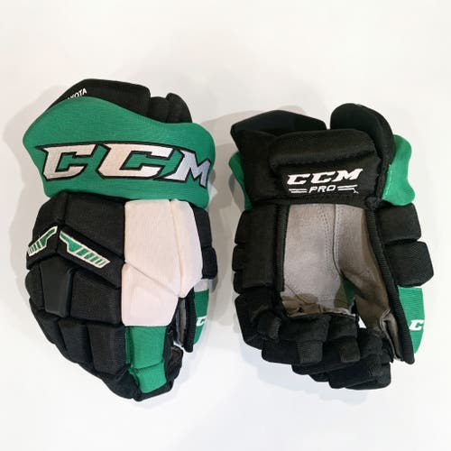 13" University of North Dakota NCAA CCM HGTK Tacks New Pro Stock Gloves *Read Full Description*