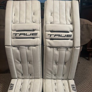 36" True L87 Goalie Leg Pads (Used)