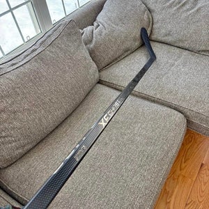 NEW Senior CCM XF Ghost Left Hand Hockey Stick P28 75 Flex (New)