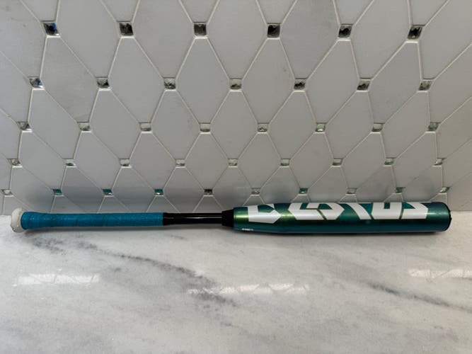 2022 DeMarini Lotus Composite Bat (-10) 21 oz 31" (Used)