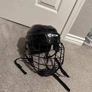 Large CCM Tacks 710 Helmet with CCM FM 680 Large cage