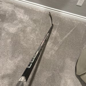 Senior CCM Tacks XF Pro Right Handed Hockey Stick P28 65 Flex (Used)