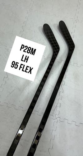 Senior(2x)Left P28M 95 Flex ProBlackStock™ Unbranded Blackouts Pro Stock Nexus Hockey Sticks
