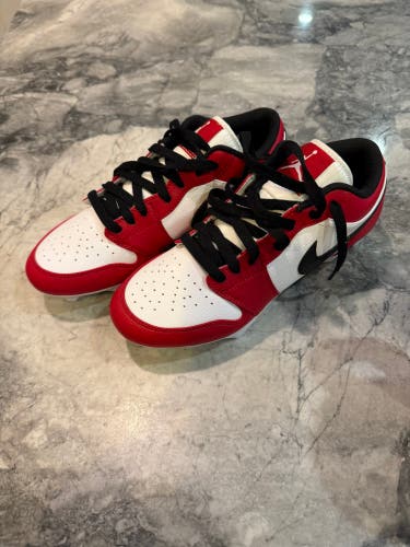 Men's Size M 7.5 (W 8.5) Nike Jordan 1 low Vapor Edge Low Top Molded Cleats (New)