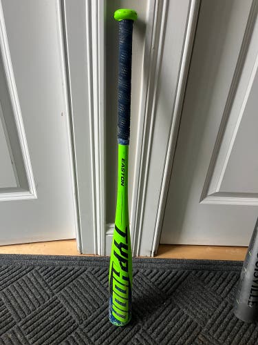 2022 Easton Typhoon Alloy USABat Certified Bat (-12) 15 oz 27" (Used)