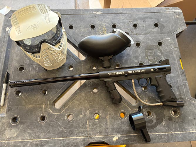 Paintball Starter Kit (Marker, paint, mask, belt) (Used)