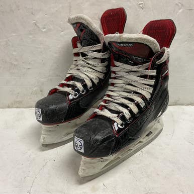Used Bauer VAPOR X2.7 Junior Hockey Skate White/Black/Red Junior 02.5 11855-S000200221