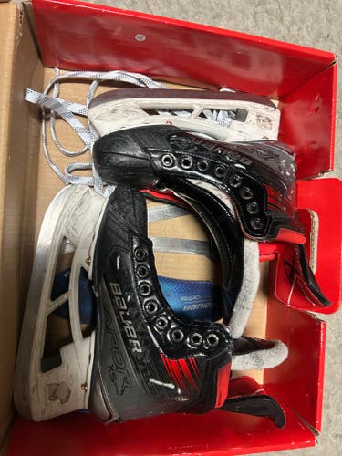 Bauer Vapor X5 Pro Hockey Skates Regular Width Size 2 (Used)