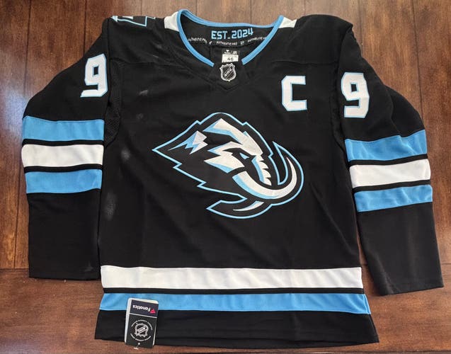 Utah Mammoth Clayton Keller #9 Black Home Jersey Adult Small (46)