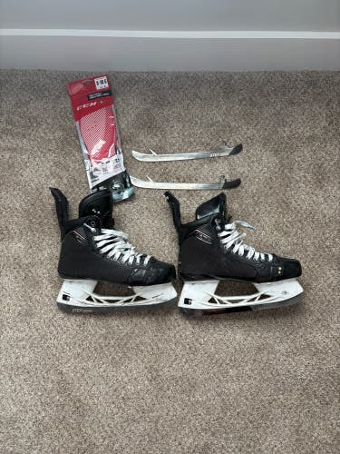 Black 2023 CCM JetSpeed FT6 Pro Hockey Skates Regular Width Pro Stock 9 (Used)