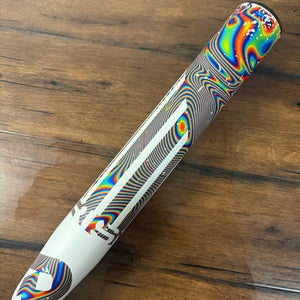 DeMarini Prism 30/19 (-11) Fastpitch Softball Bat