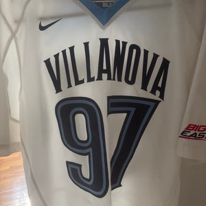 White Large Men's Nike Jersey (New)