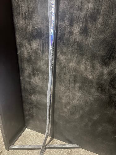 Senior Bauer Vapor Flylite Right Handed Hockey Stick P92 77 Flex (New)