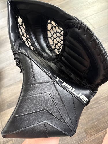 True HZRDUS 7x4 Regular Glove and Blocker set (New)