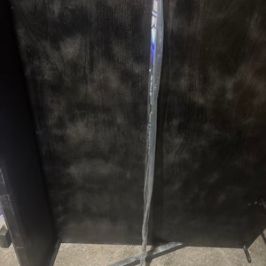 Senior Bauer Vapor Flylite Right Handed Hockey Stick P92 65 Flex (New)