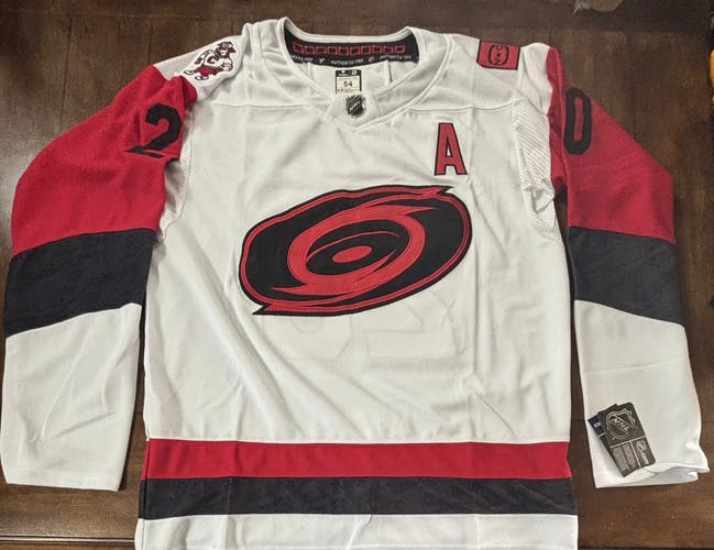 Carolina Hurricanes Sebastian Aho White Jersey #20 Adult XL (54) NWT