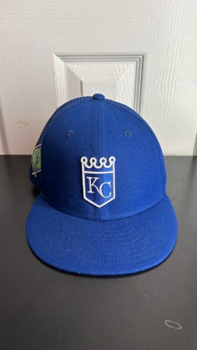 59Fifty KC Royals Youth Fitted Hat 6 7/8 New Without Tags