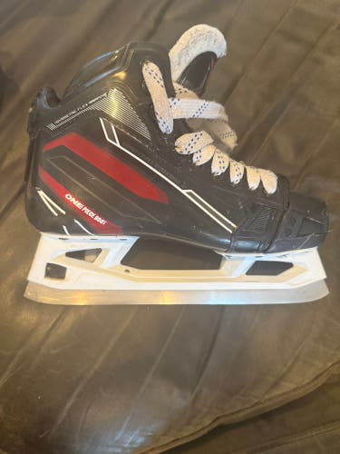 CCM EFlex 6.9 Hockey Goalie Skates Regular Width 7 (Used)