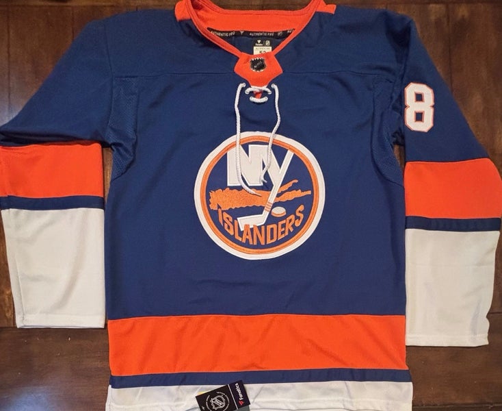 NY Islanders Matthew Schaefer Jersey #48 Adult Large (52) NWT