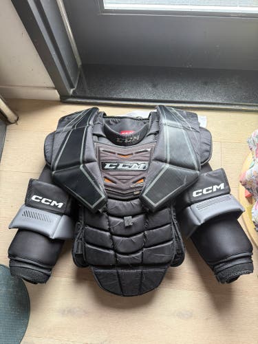 Medium 2018 CCM Premier Pro Goalie Chest Protector (Used)