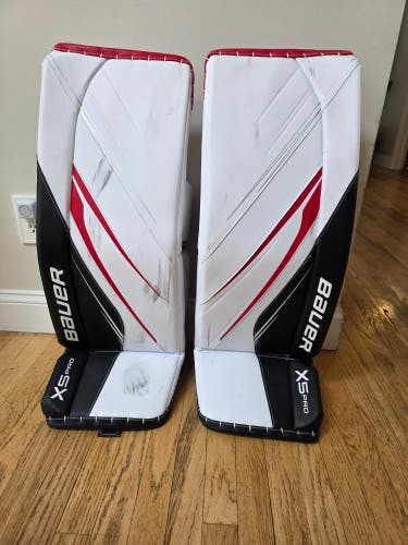 Small Bauer Vapor X5 Pro Goalie Leg Pads (Used)