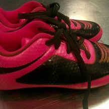 Used Vizari Soccer Cleats Pink Youth 08.5 11868-S000067898