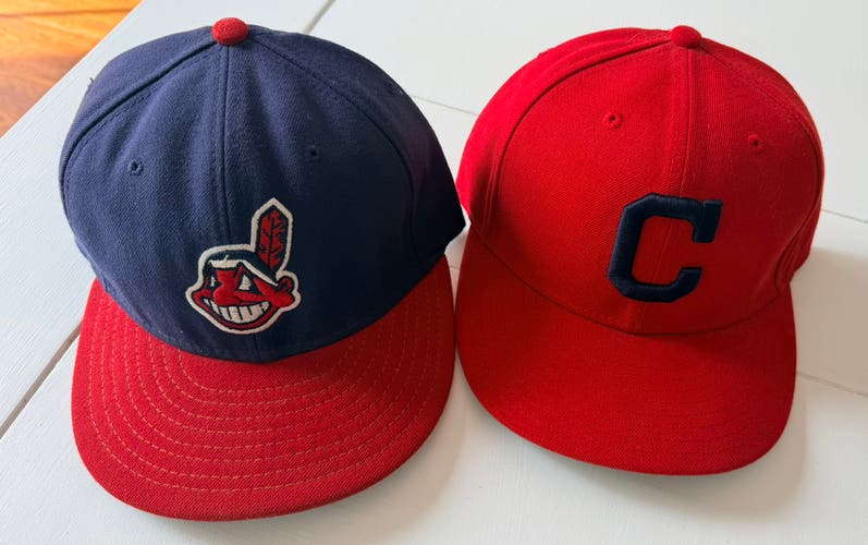 Red Men's 7 1/8 New Era Hat (Used)