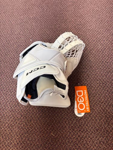CCM EFlex 6 Glove - Regular Pro Stock (New)