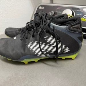 Men's Size M 12.0 (W 13.0) Adult New Balance Rush (Used)