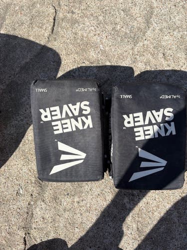 Youth Easton Knee Savers (Used)