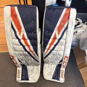 35" CCM Extreme Flex 4 Goalie Leg Pads Pro Stock (Used)