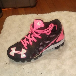 Under Armour cleats girls 13k t-ball spikes softball shoes low top