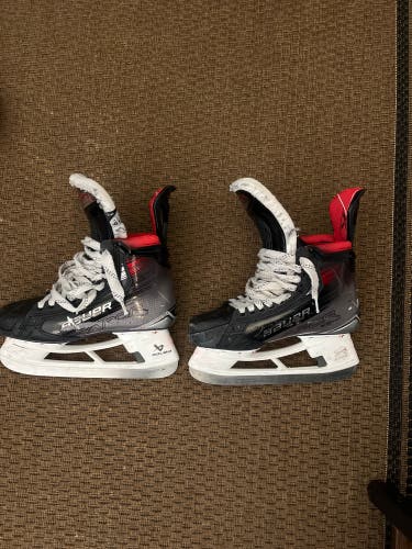 Bauer Vapor 5x Pro Hockey Skates Narrow Width 6.5 (Used)