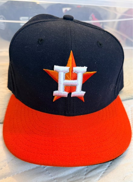 Houston Astros Men's 7 1/8 New Era Hat (Used)